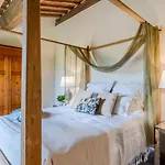 Il Conte, Traditional Tuscany 3 Bedrooms Luxury With Private Pool And In * Orentano