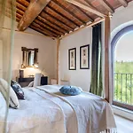 Villa Il Conte, Traditional Tuscany 3 Bedrooms Luxury With Private Pool And In *