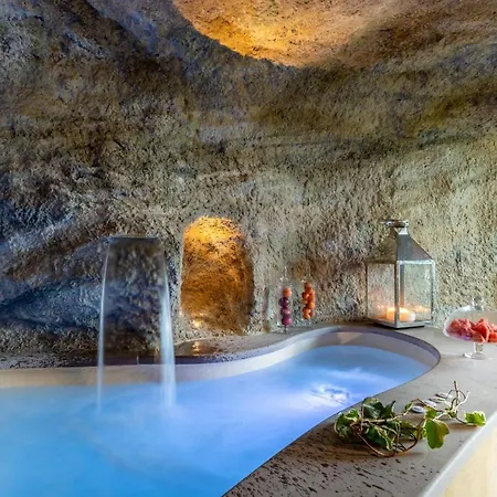 Il Conte: Luxury Tuscan With Pool And Orentano
