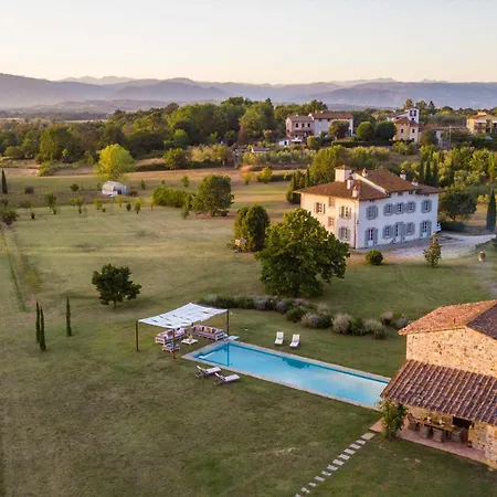 Villa Il Conte: Luxury Tuscan With Pool And Orentano